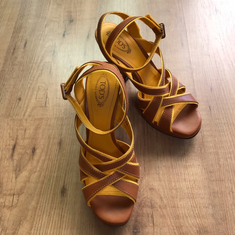TOD’S High Hill shoes